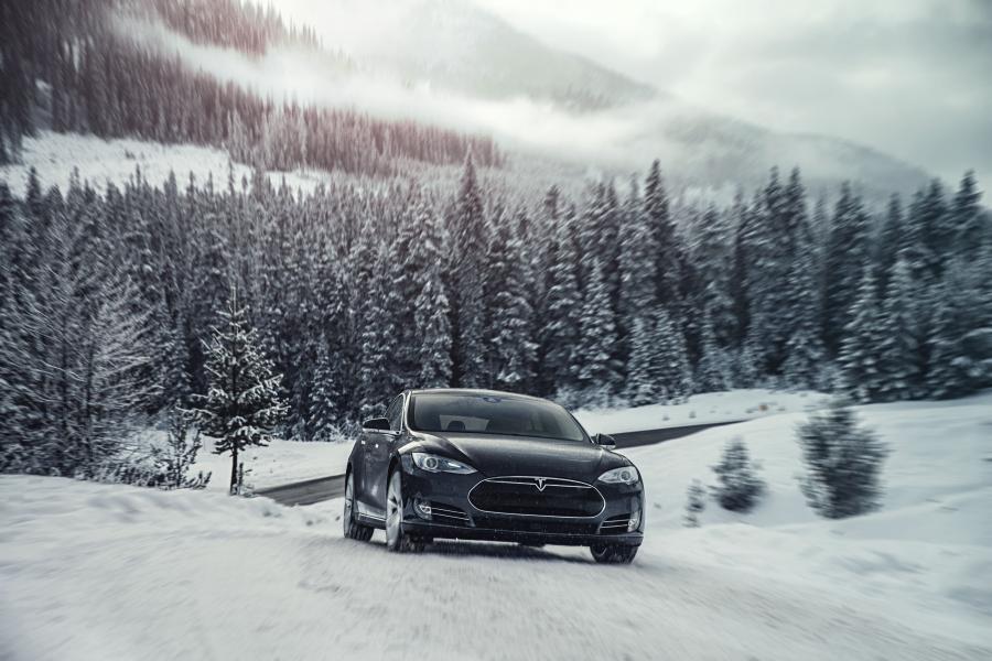  Tesla Model S P85D 2014 года  (NA) (фото 8 из 14)